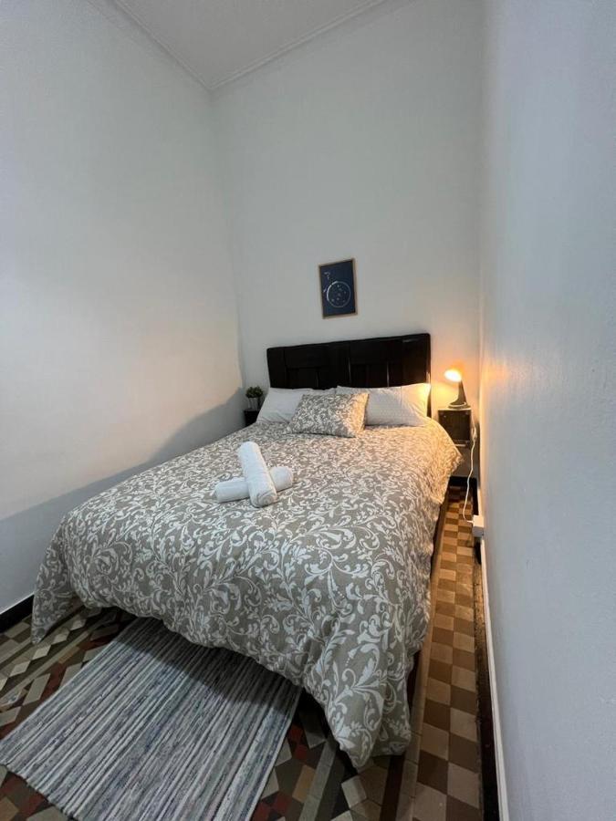 A & M Barcelona Hostal Ngoại thất bức ảnh